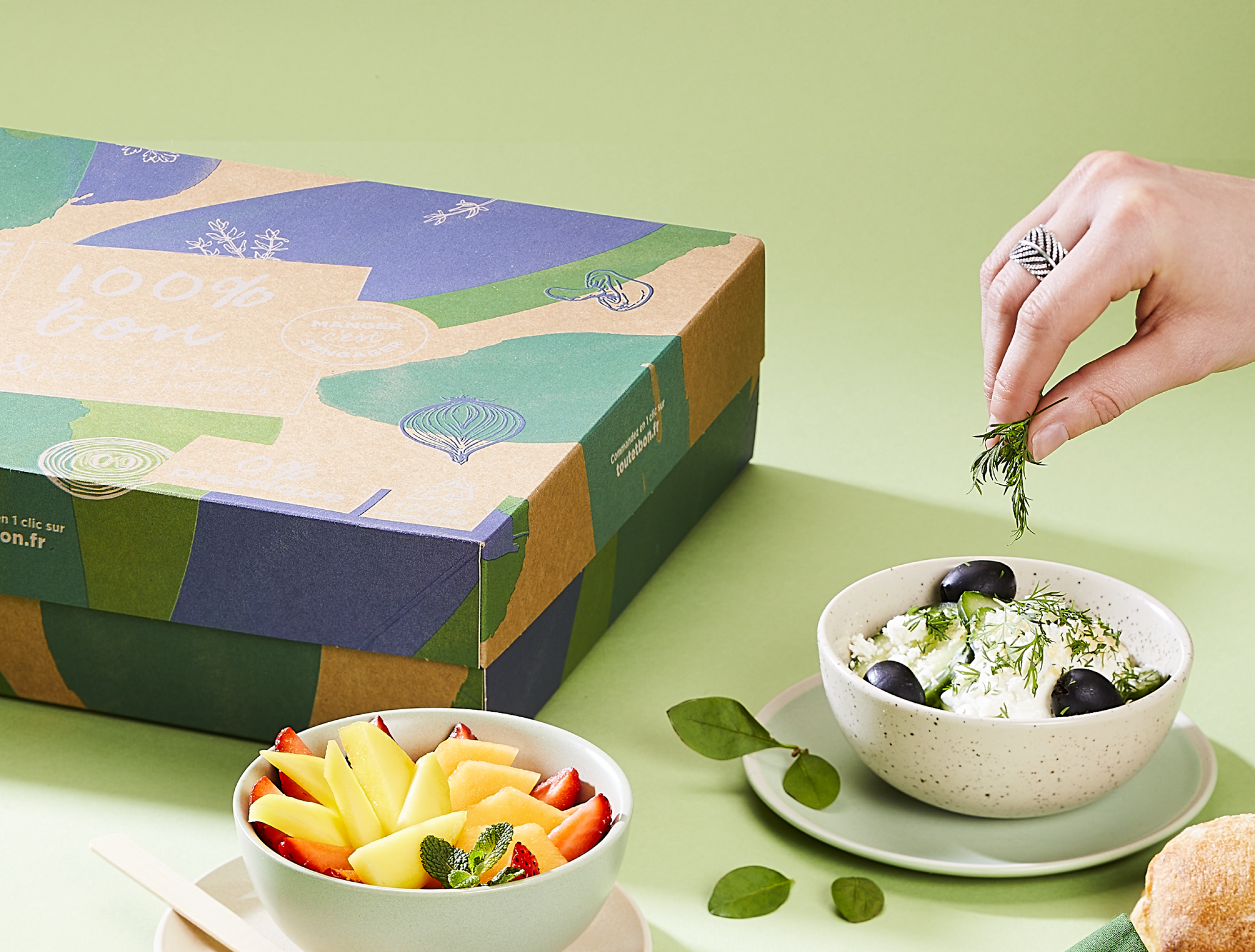 Tout & Bon : Design packaging, décor à la peinture gouache, traiteur entreprise, alimentation, plateau repas
